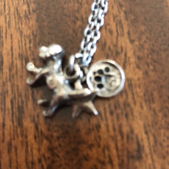 dog charm with paw medallion and star on chain necklace - Picture 3 of 6
